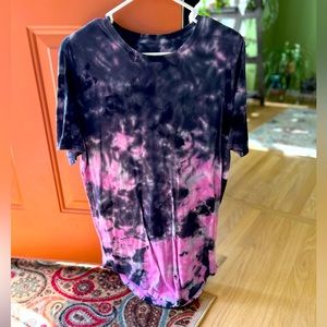 Men’s PacSun scallop fit tie-dye T-shirt